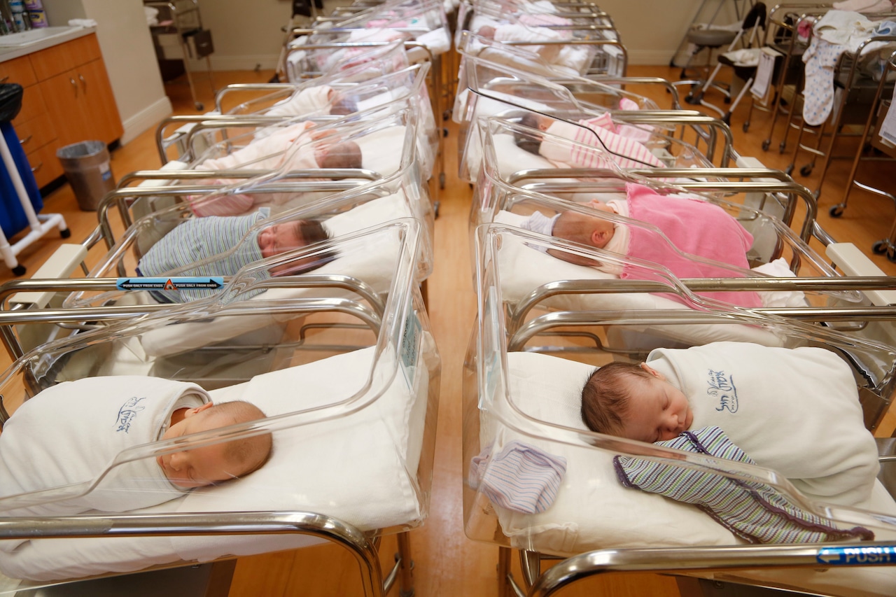 The US fertility rate just hit a record low. Heres why that matters. [Video]