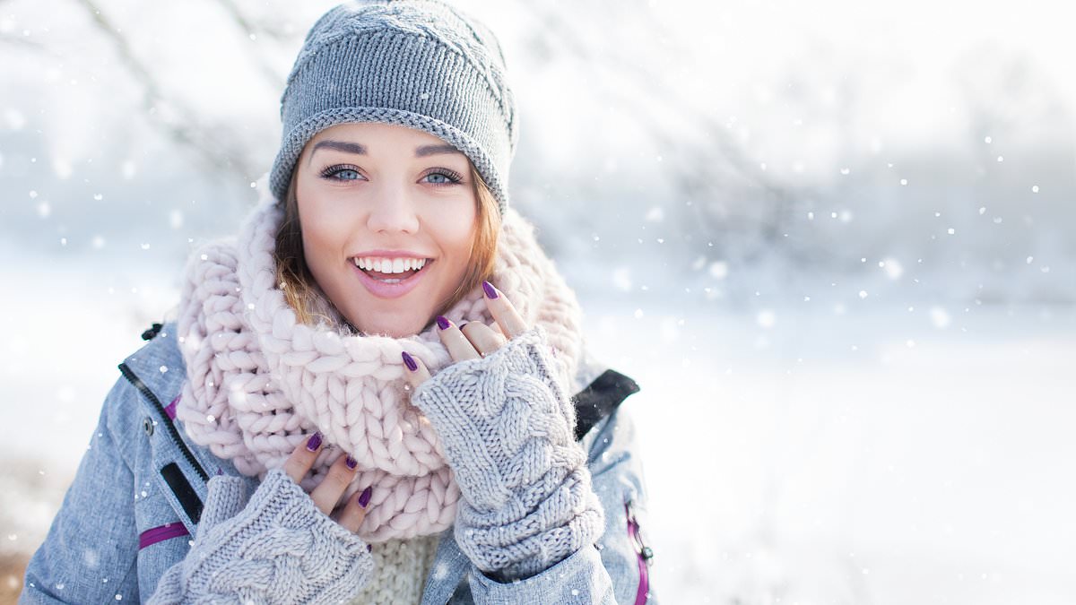 Women can stand the cold BETTER than men, surprising study finds [Video]