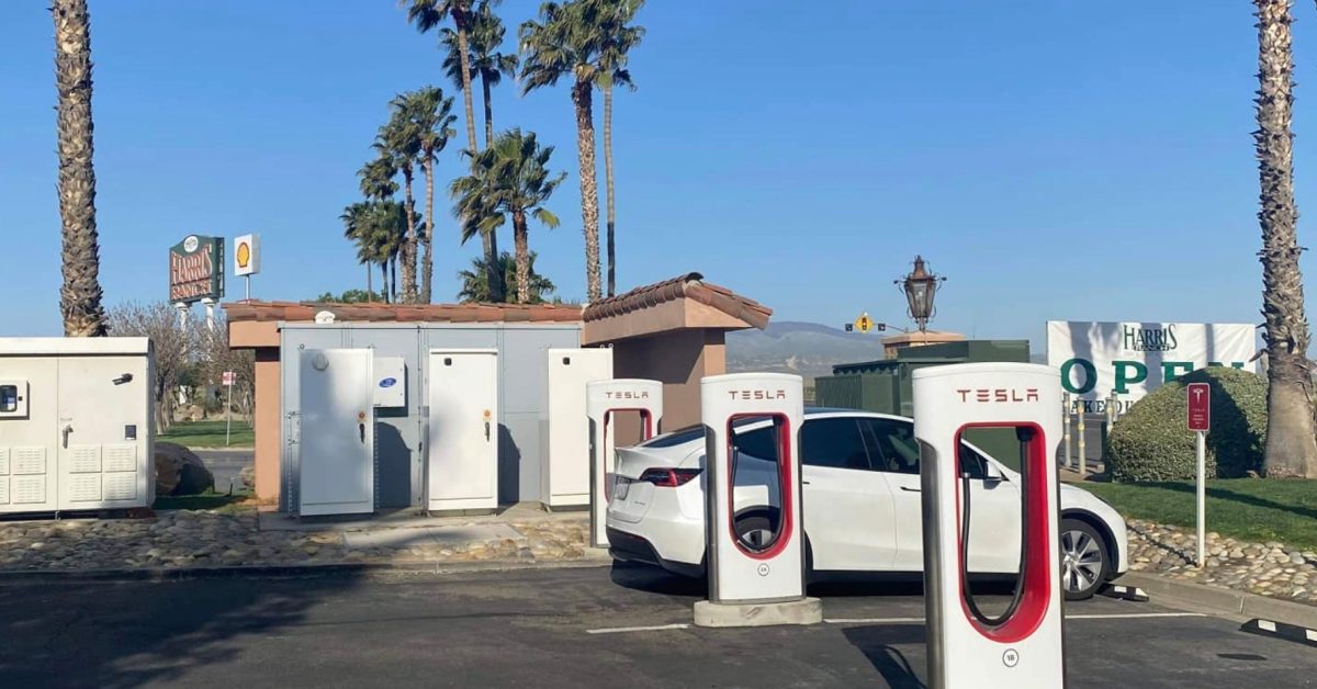 California now has 1 EV fast charging station for every 5 gas stations [Video]