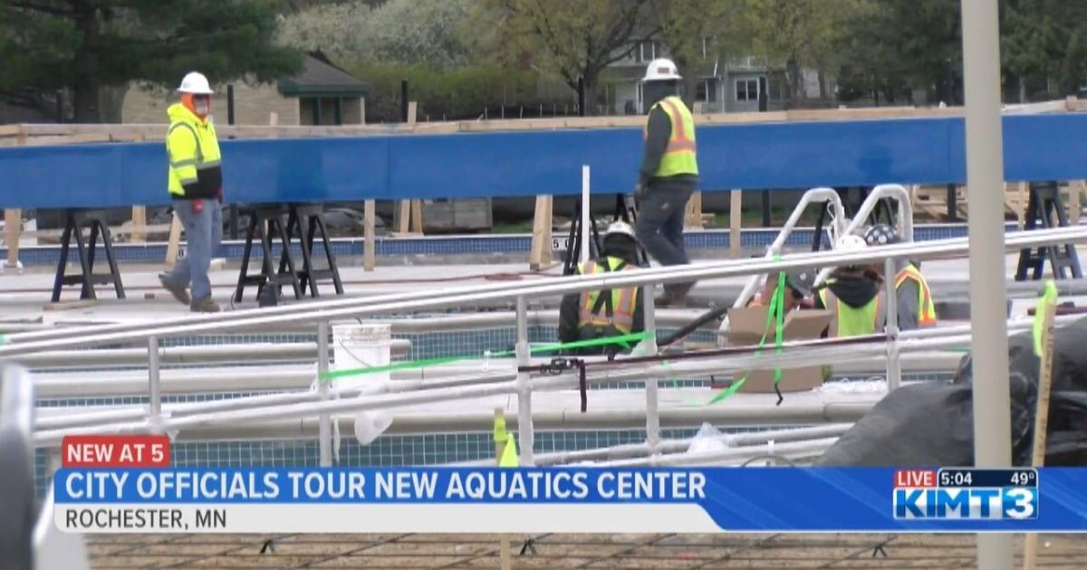 Rochester city officials tour new Soldiers Field Aquatic Center | News [Video]