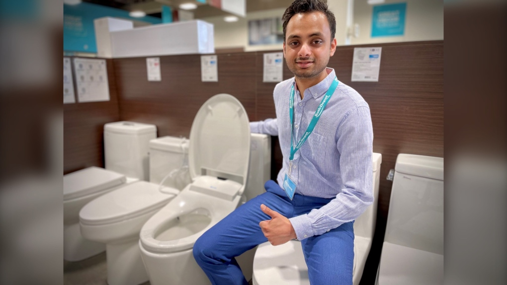 Bidet boom: Toilet technology sees rise in popularity in Canada [Video]