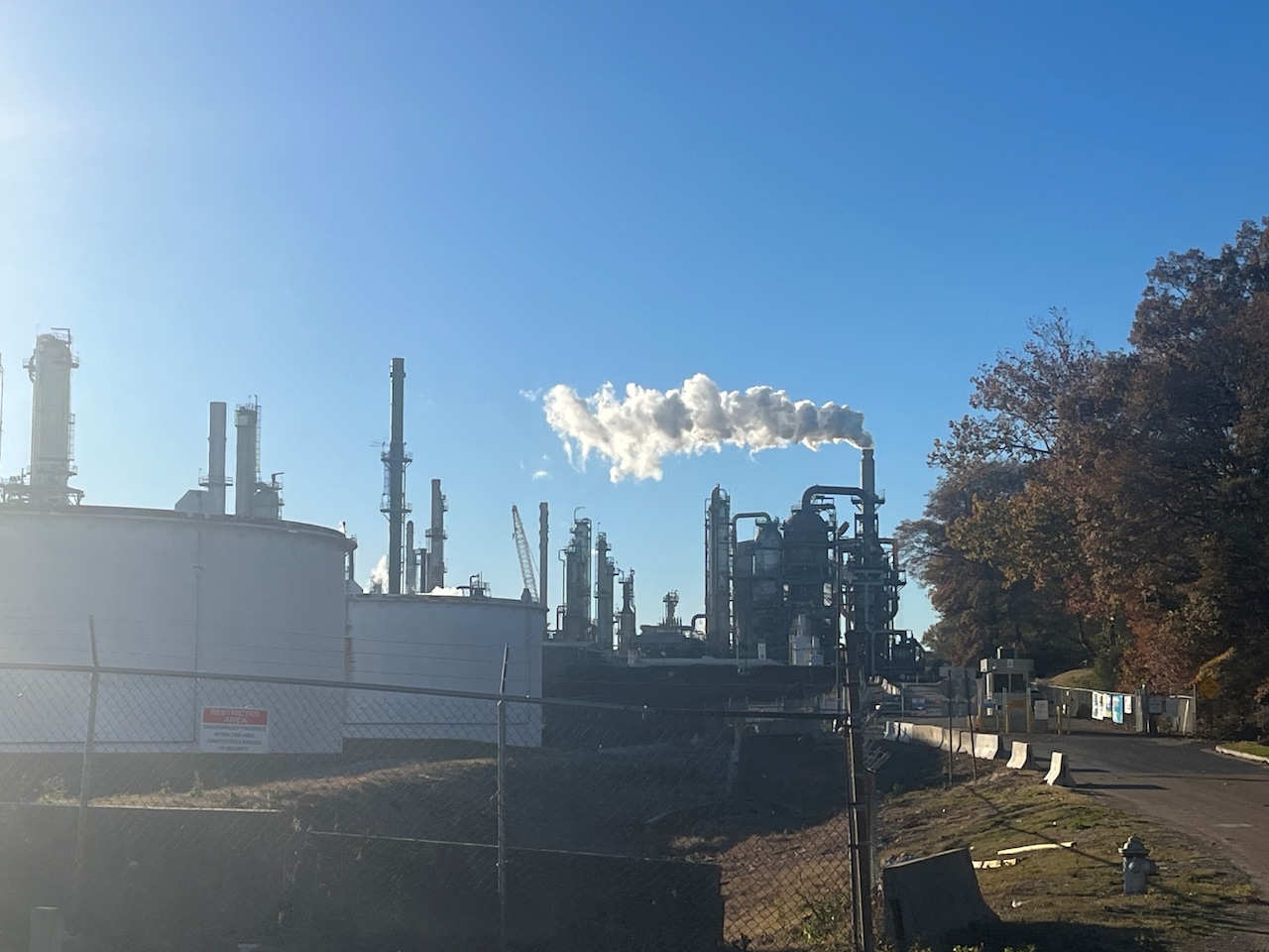Toxic gas adds to a long history of pollution in southwest Memphis [Video]