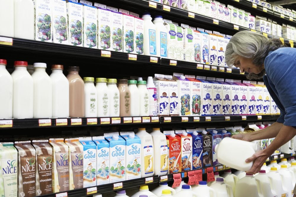 Bird flu testing shows more dairy products are safe, US FDA says [Video]