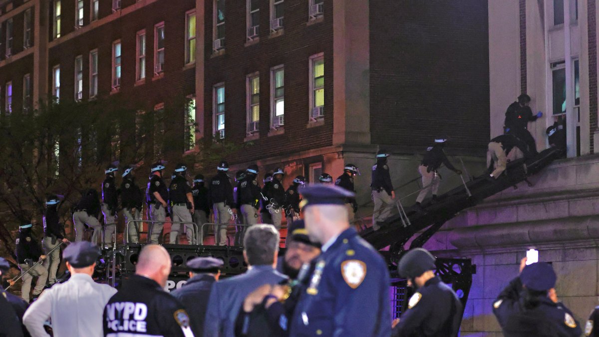 Columbia University protests dismantled by NYPD; 119 arrested  NBC New York [Video]