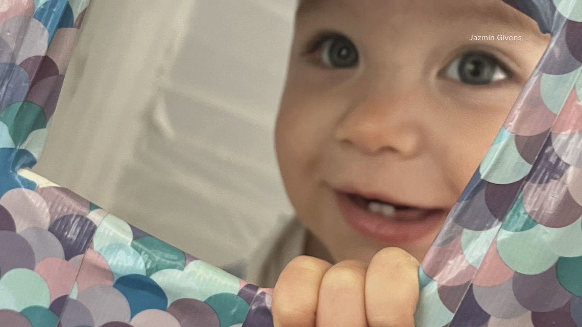 Valley toddler undergoes rare cancer treatment outside Arizona [Video]