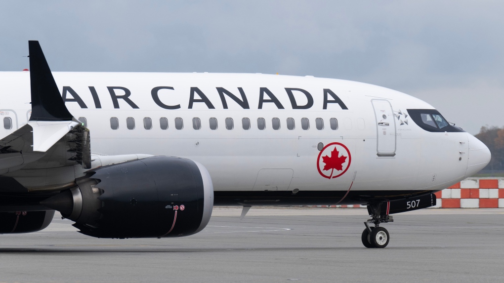 Air Canada reports loss in first quarter [Video]