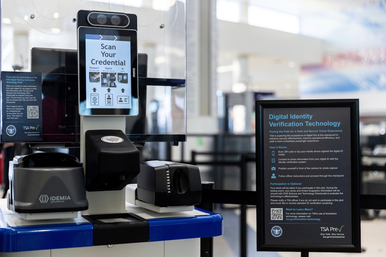 Senators want limits on governments use of facial recognition in airport screening [Video]