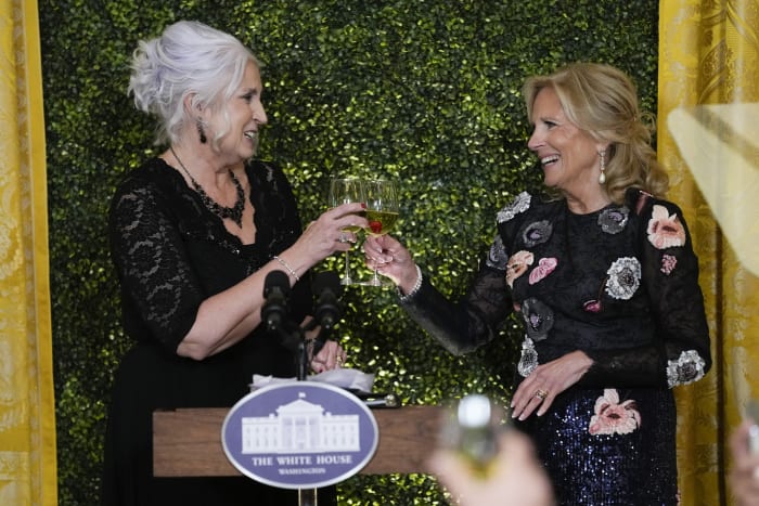 Jill Biden recognizes her fellow teachers at a swanky White House dinner for answering ‘a calling’ [Video]