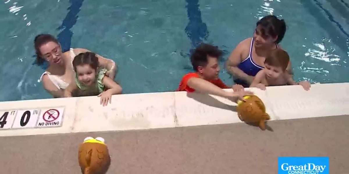 Goldfish Swim School [Video]