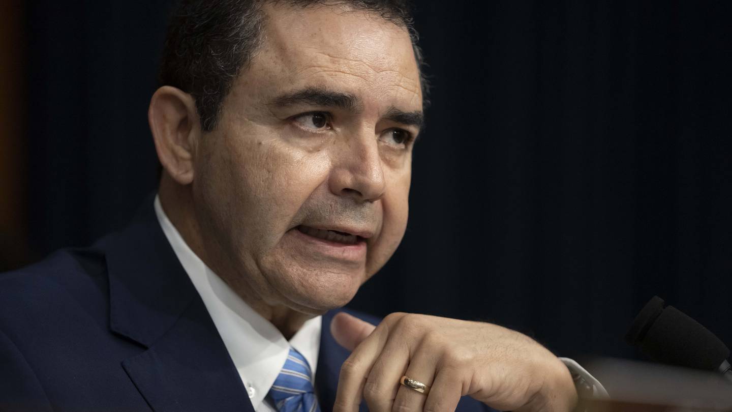 Democratic US Rep. Henry Cuellar of Texas and his wife are indicted over ties to Azerbaijan  WHIO TV 7 and WHIO Radio [Video]