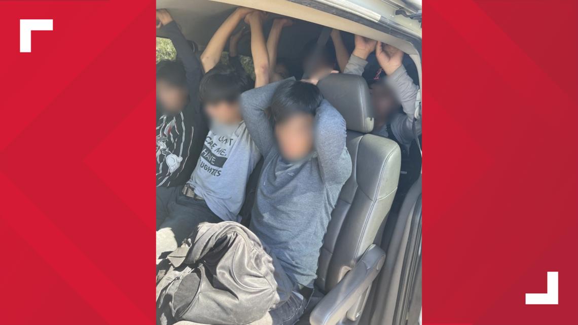 16-year-old accused of smuggling 7 migrants in southern Arizona [Video]