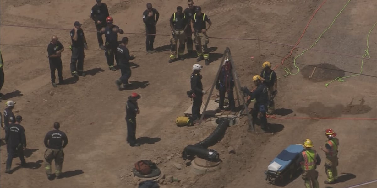 Crews rescue teen out of manhole in Goodyear [Video]