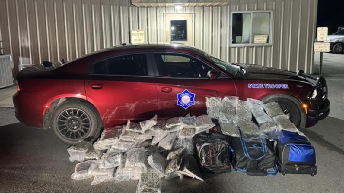 Arkansas State Police seizes nearly 900 pounds of illegal marijuana in just over a week [Video]