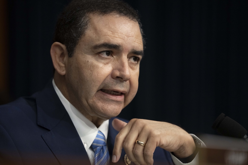 Rep. Henry Cuellar of Texas vows to continue his bid for an 11th term despite bribery indictment [Video]
