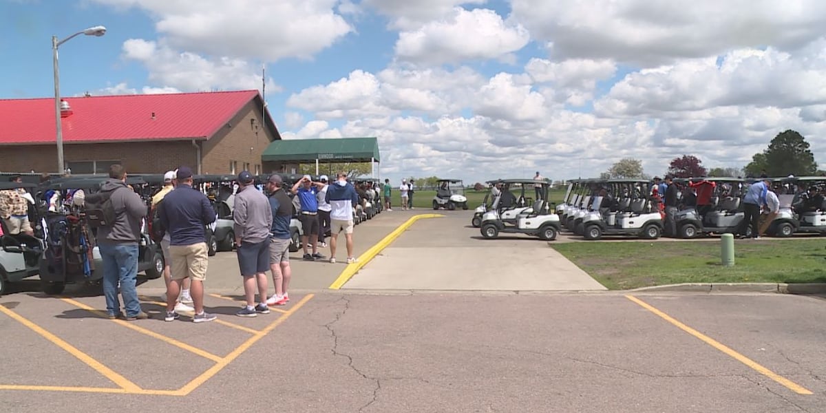 Annual golf tournament honors former DWU football player [Video]