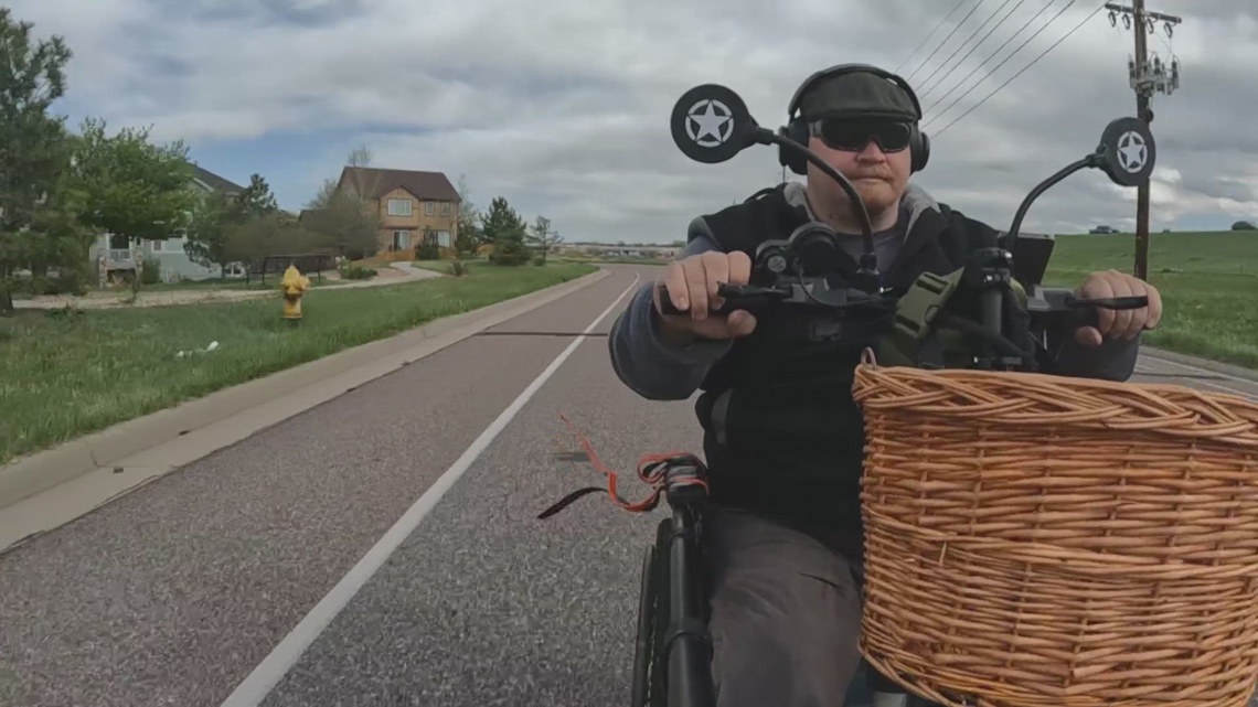 Disabled vet ticketed while riding wheelchair without license [Video]