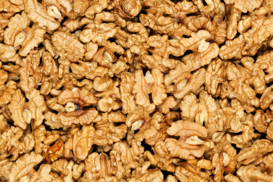 Two E. coli cases from walnuts linked to local stores [Video]