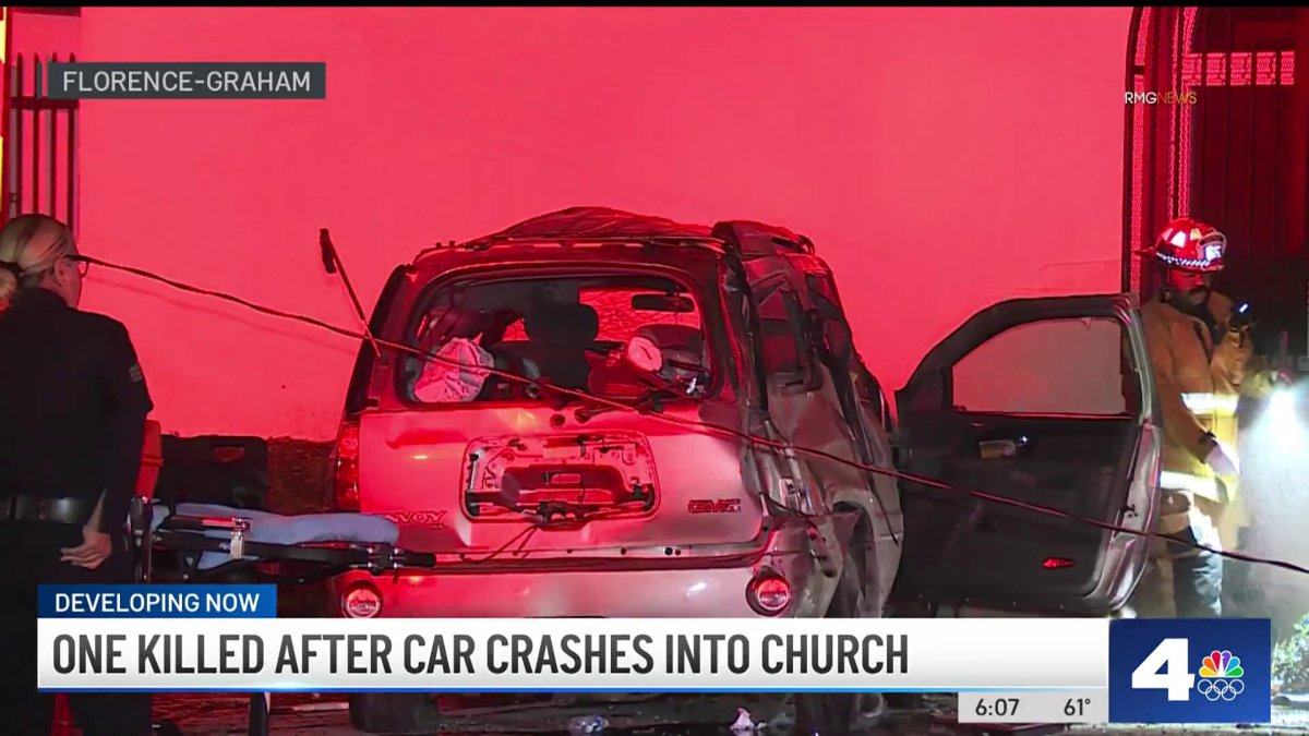 1 person killed after car crashes into South LA church  NBC Los Angeles [Video]