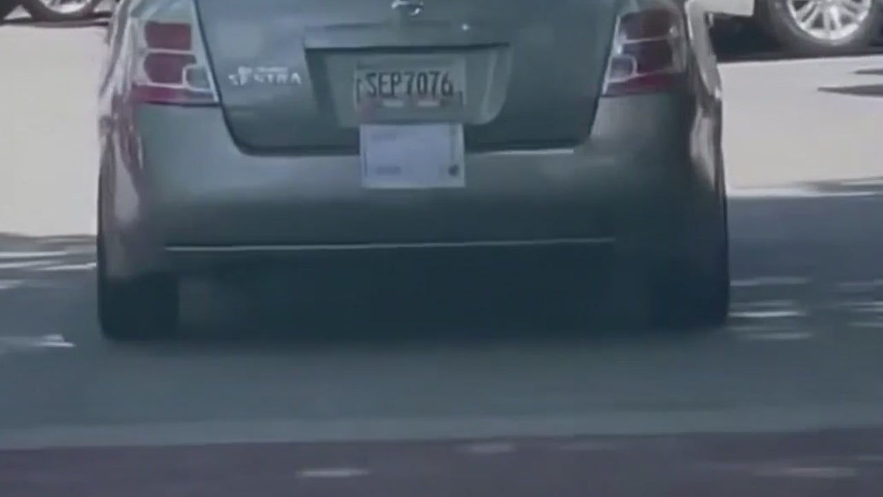 Thieving trio thought covered-up license plate would help them get away, police say [Video]