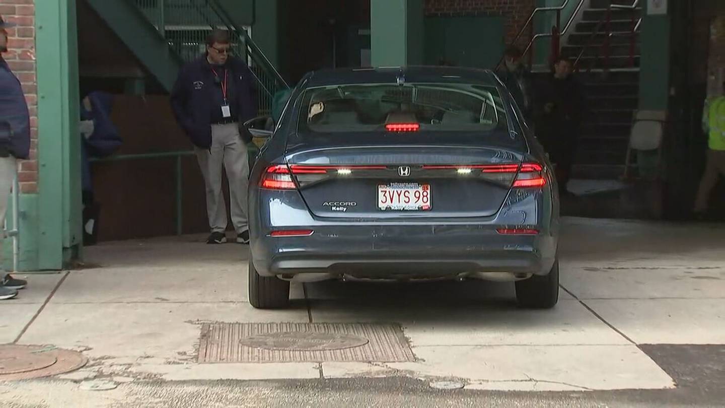 Woman rammed through gate at Fenway Park after crashes in Ted Williams Tunnel, at USGC base  Boston 25 News [Video]