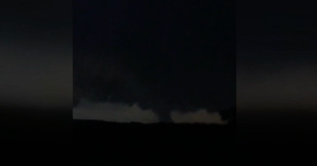 Possible funnel cloud spotted in Walworth County [Video]