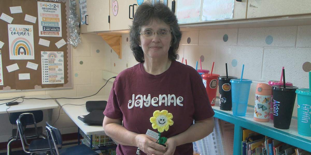 Elementary school custodian crochets 550 flowers for each students mom on Mothers Day [Video]