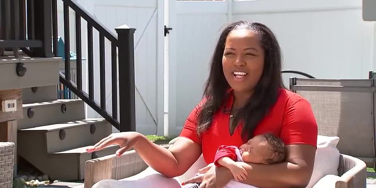 Expecting mother delivers baby in car just hours before she earned her Ph.D. [Video]