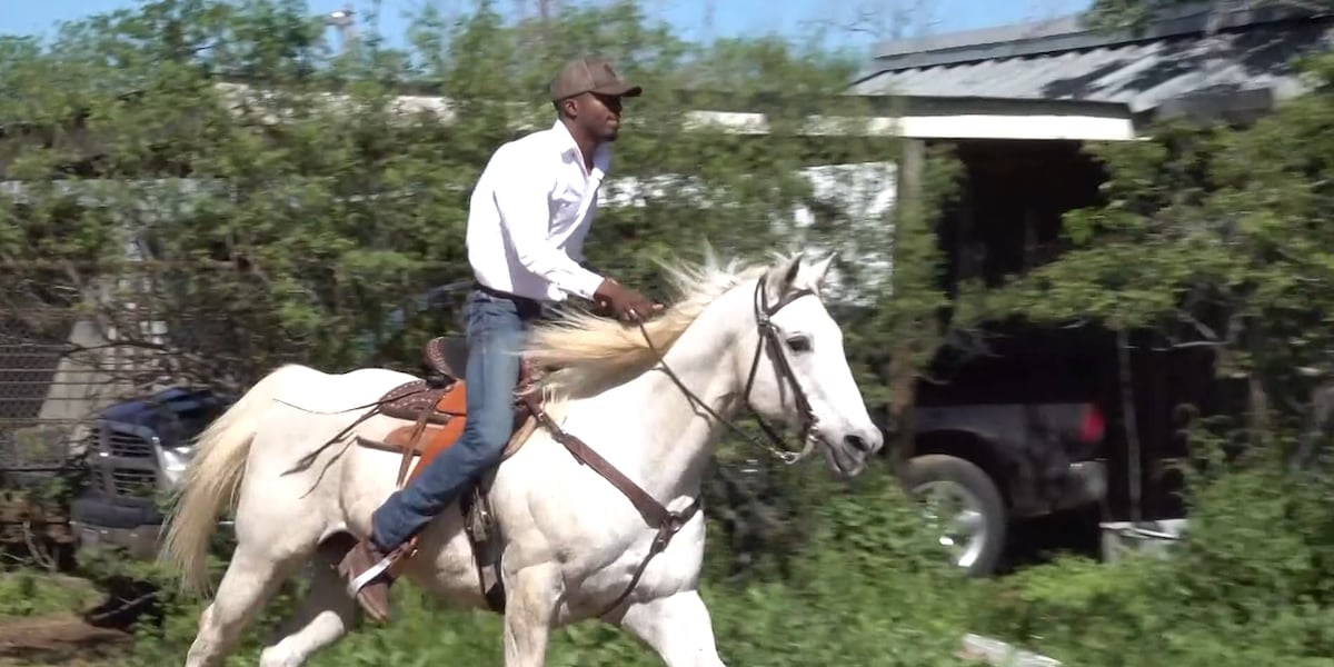 Black cowboy hopes to inspire the next generation, using his own farm as a teaching tool [Video]