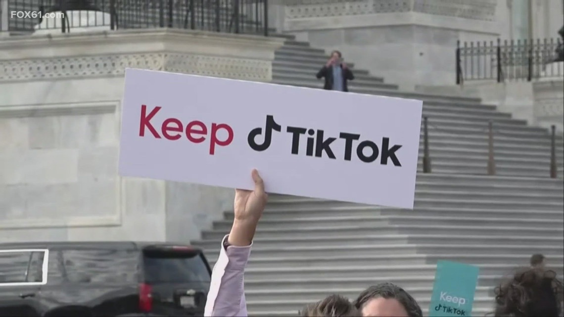 Blumenthal, other lawmakers say TikTok poses security threat [Video]