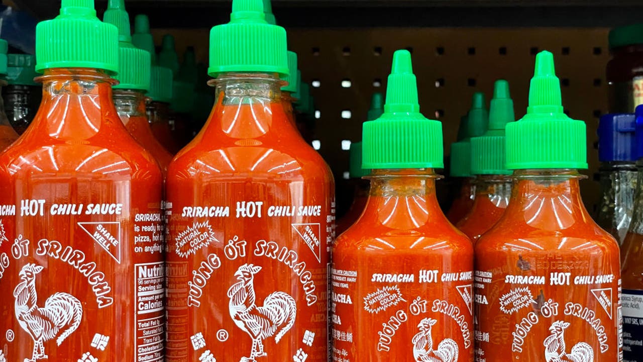 Sriracha shortage likely looms again as Huy Fong halts production [Video]