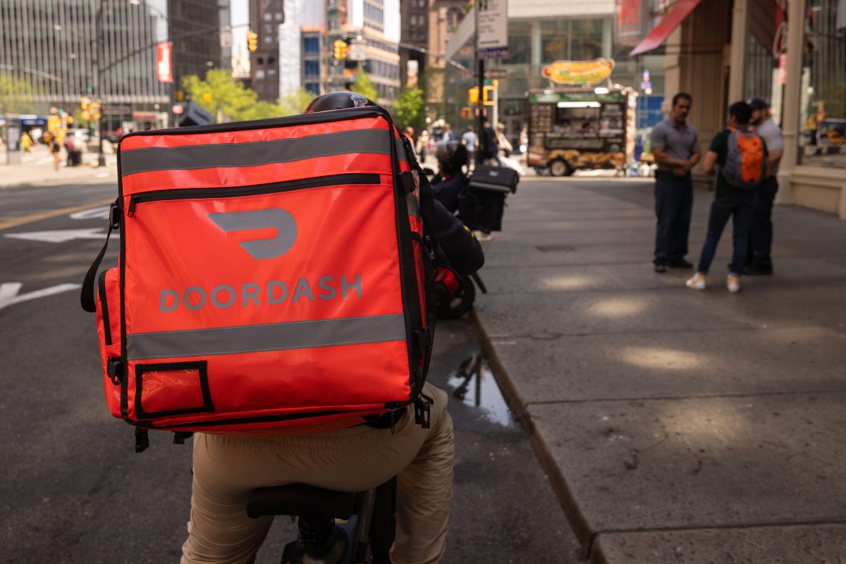 How much does DoorDash pay? I tried delivering to find out [Video]