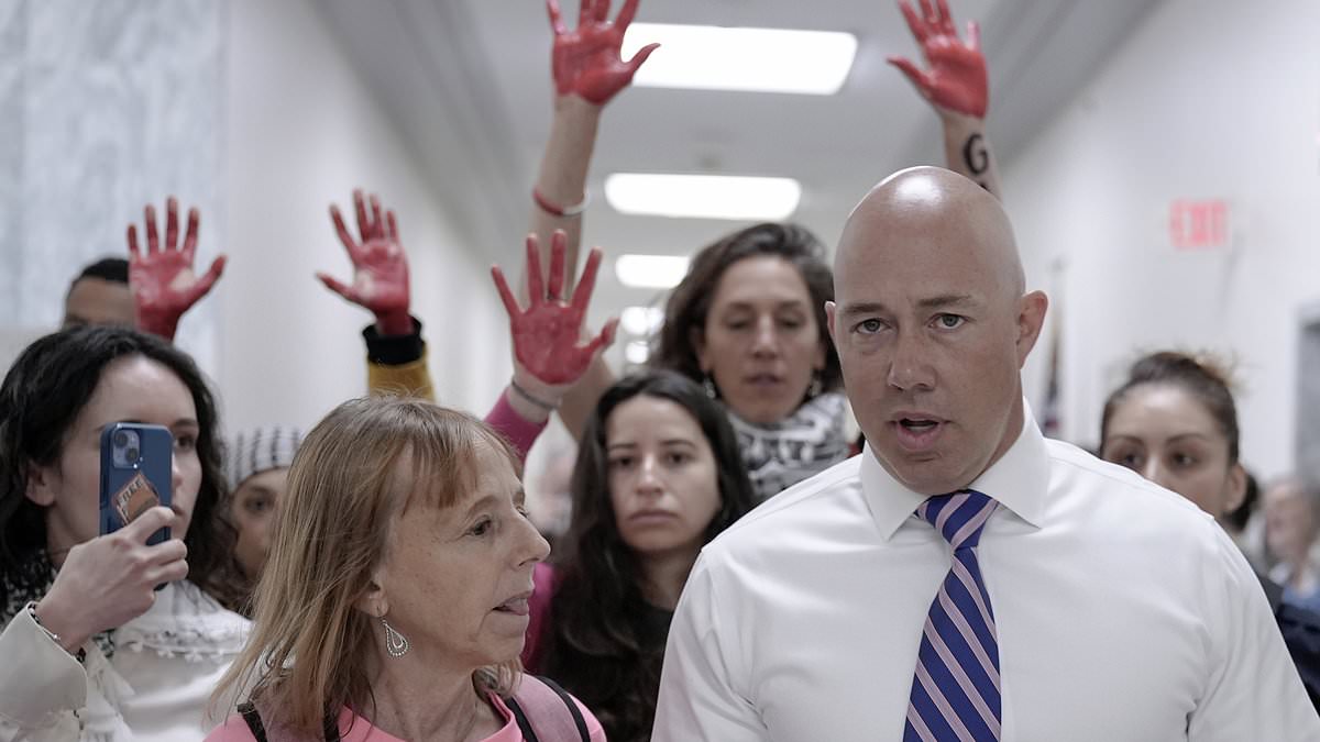 Moment congressman Brian Mast is confronted by pro-Palestine protestors and tells them ‘Israel should go in and kick the s**t out of them’ [Video]