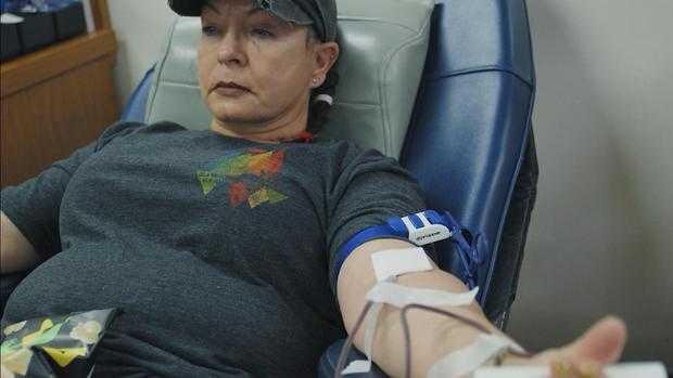 Giving blood could be an unconventional Mother’s Day gift that gives the gift of life [Video]