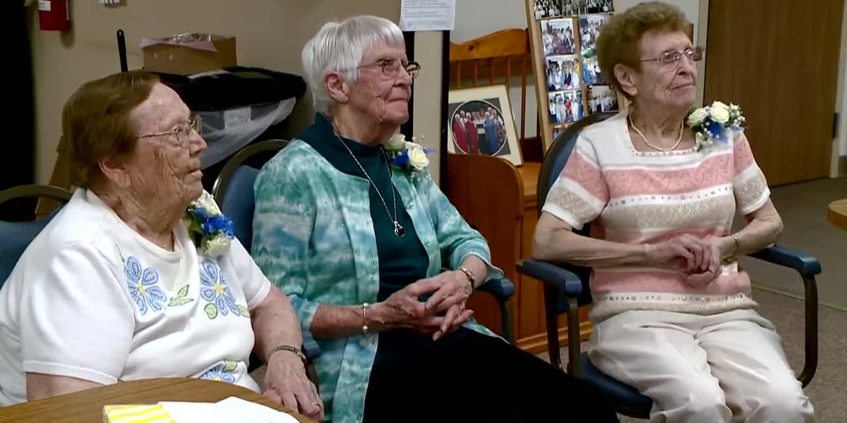 RAW: 3 high school classmates celebrate their 80th reunion [Video]