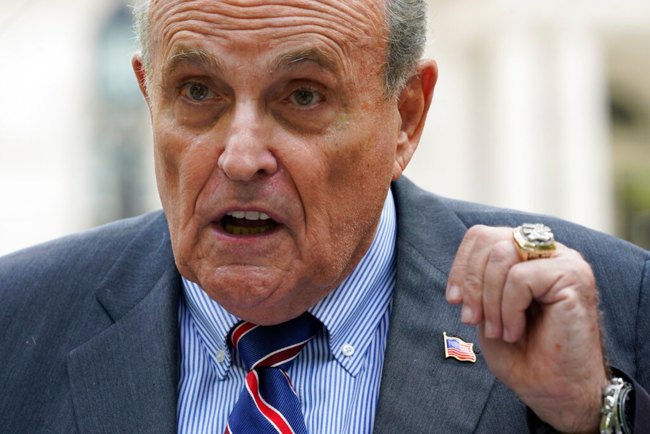 Longtime NYC radio station suspends Rudy Giuliani for discussing discredited 2020 election claims [Video]
