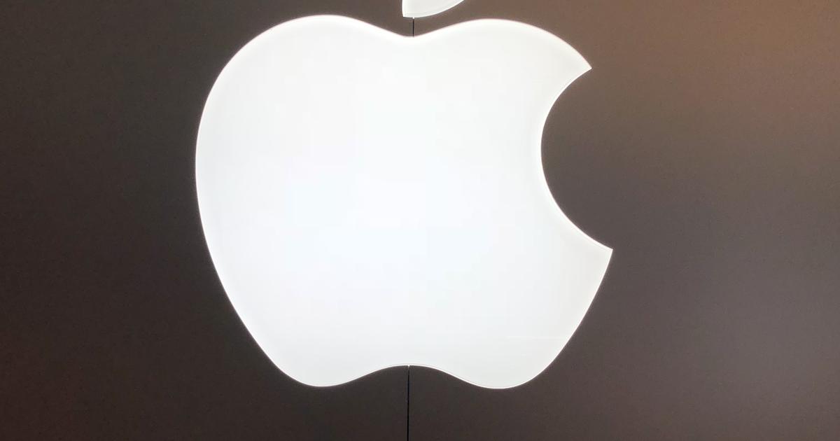 Apple workers at store in Baltimore suburb authorize first strike against tech giant’s retail arm [Video]