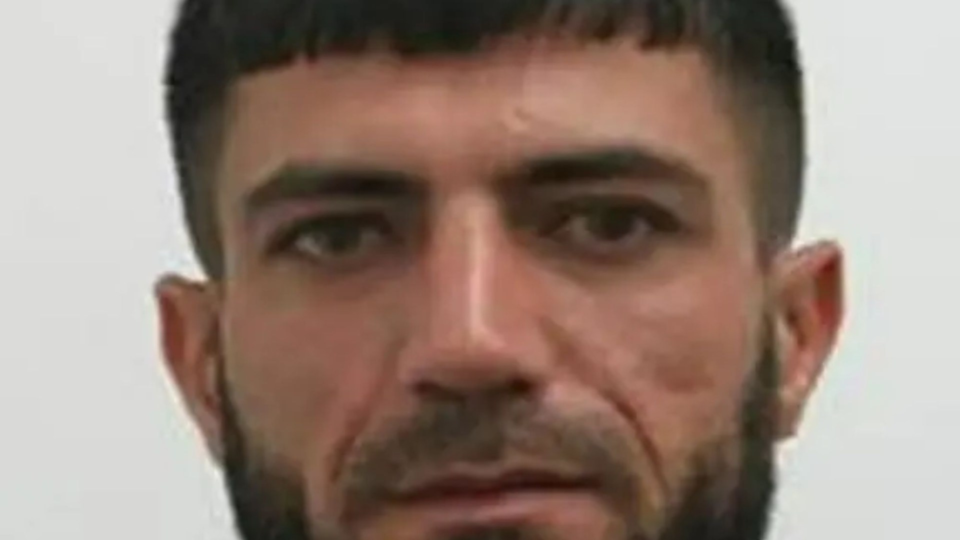 Europes most wanted people smuggler ‘The Scorpion’ ARRESTED days after being exposed for ‘trafficking 10,000 to the UK’ [Video]