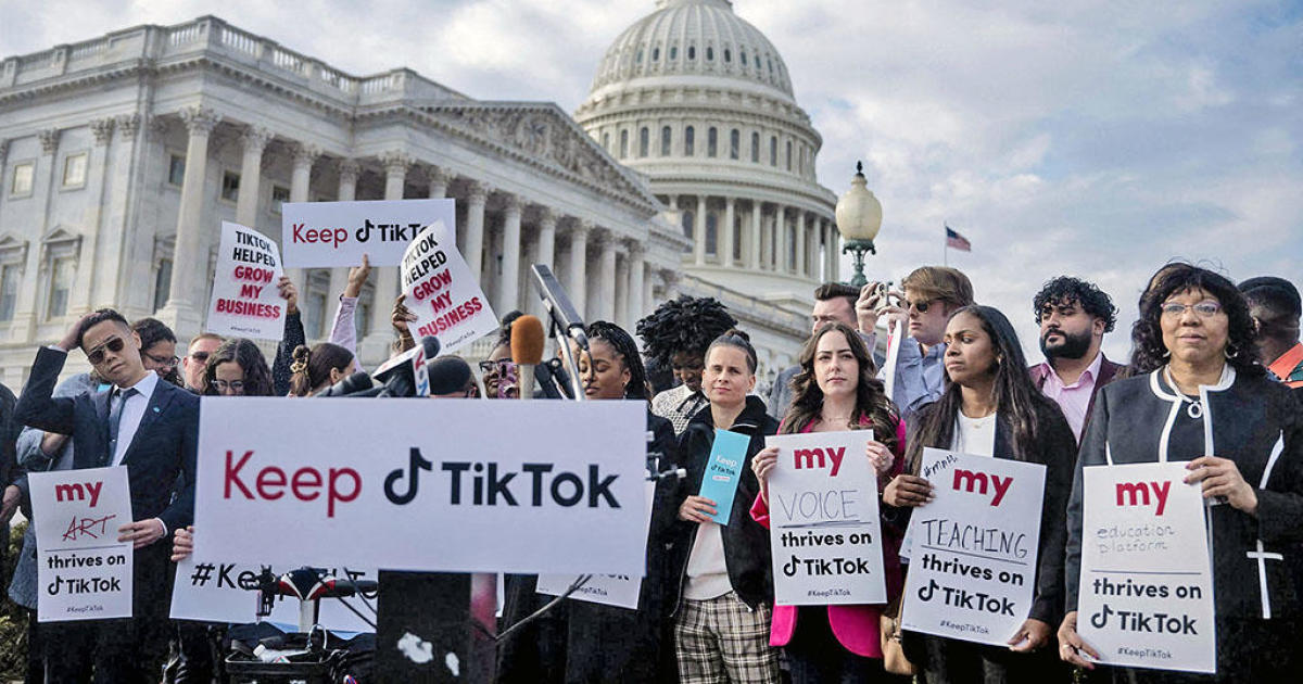 TikTok users sue federal government over new law that could lead to ban of popular app [Video]