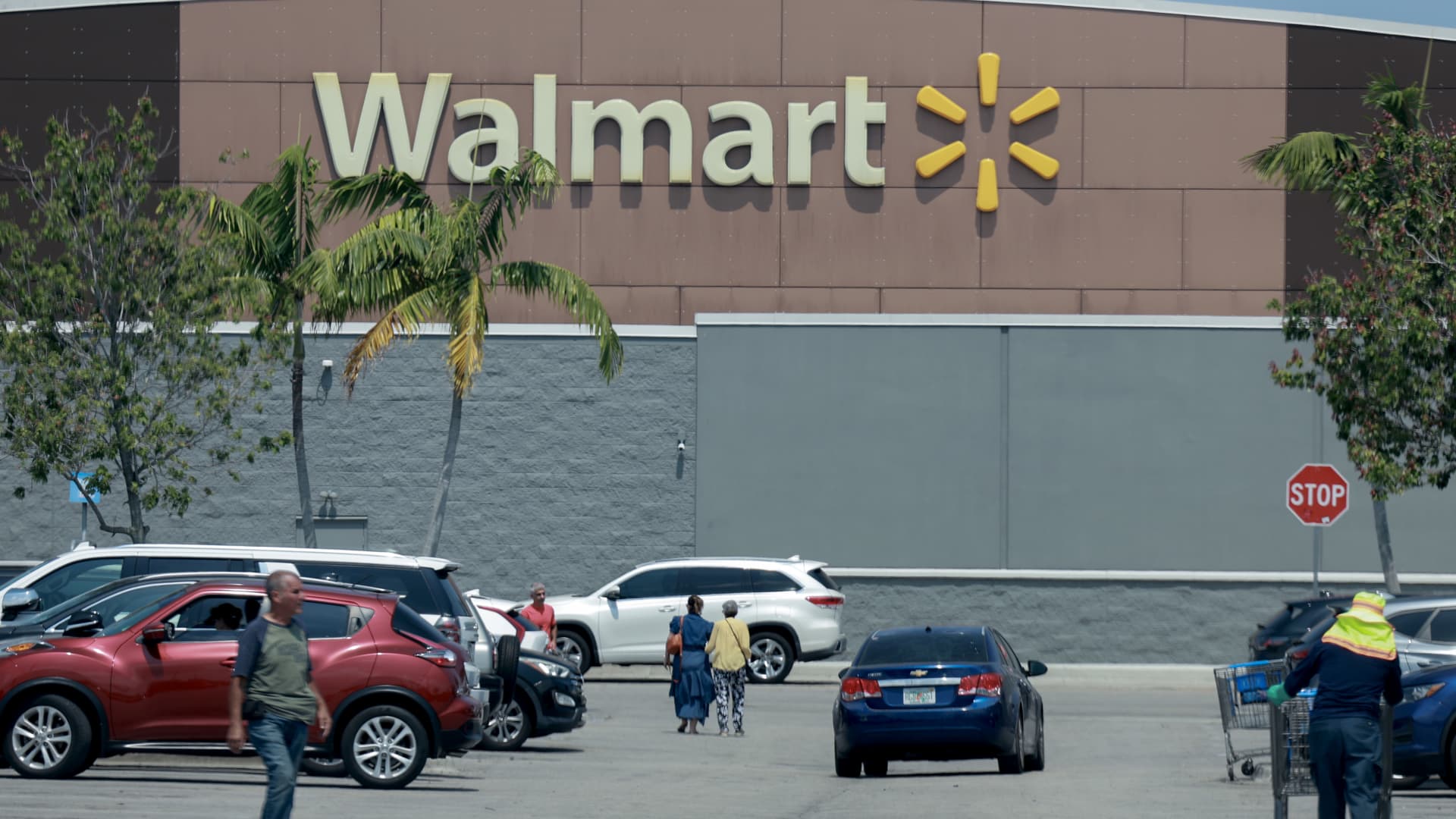 Walmart (WMT) Q1 2025 earnings [Video]