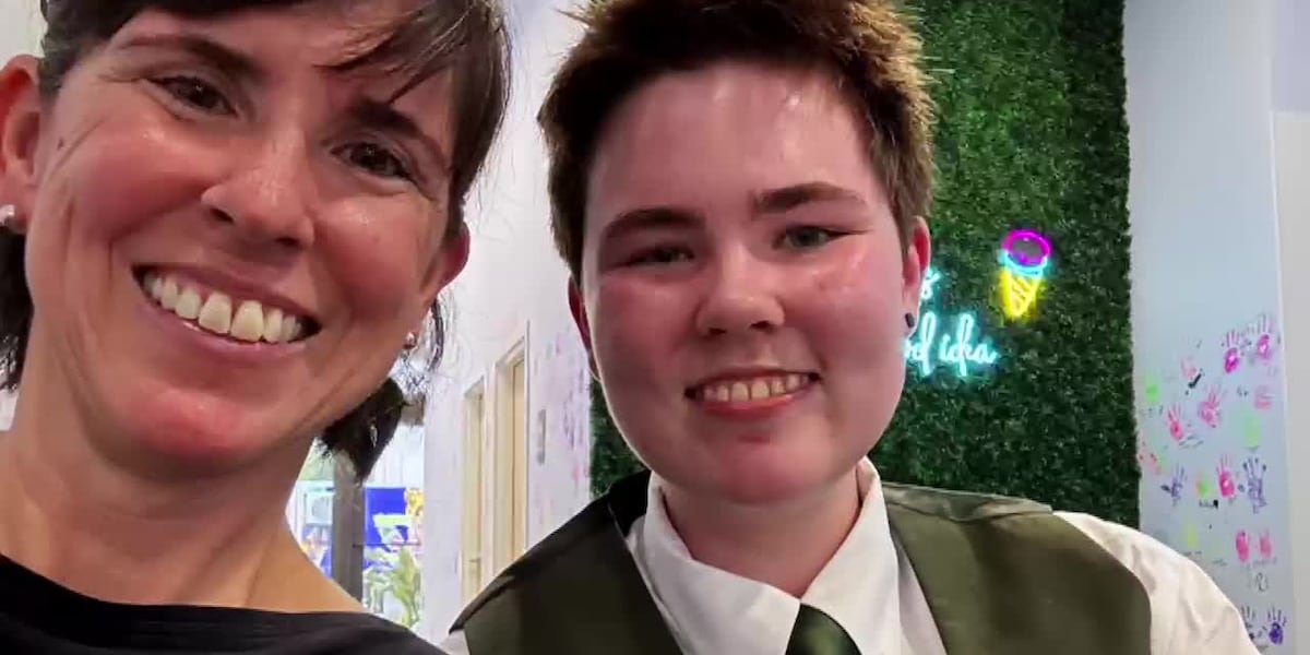 Mom of teen denied entry to prom for wearing a suit wants a policy change [Video]