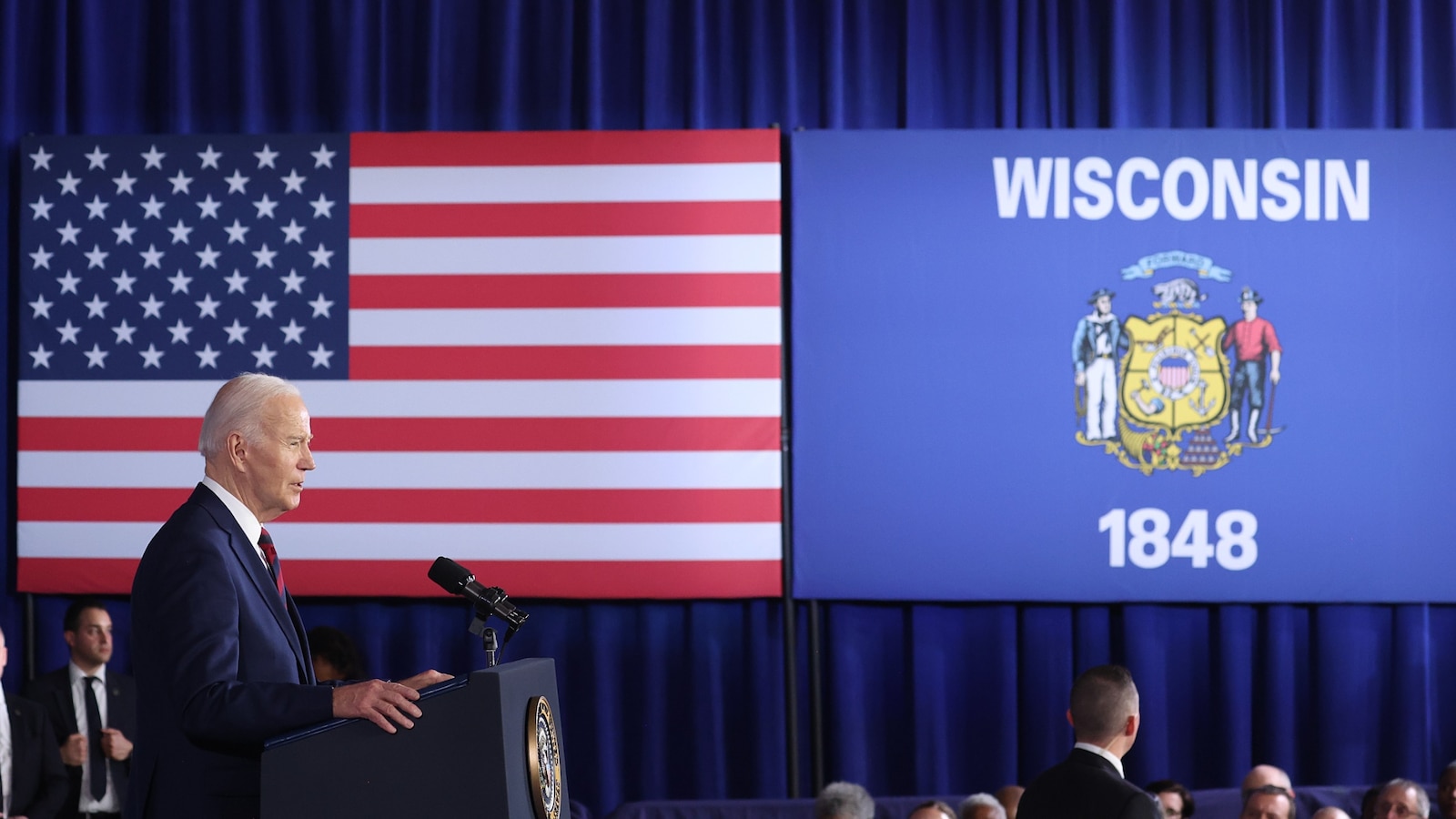 Bidens path to winning the Electoral College runs through the Midwest [Video]