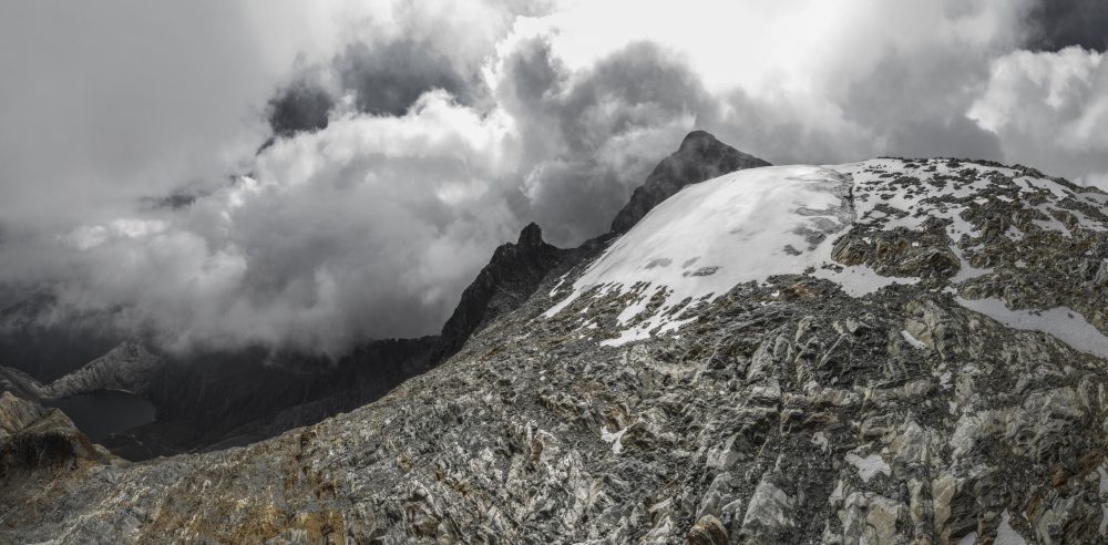 A mountainous country loses its last glacier [Video]