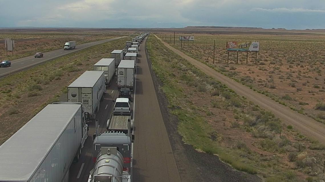 Fatal crash reported on Interstate 40 in Arizona [Video]