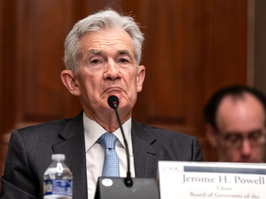 Powell says interest rates will likely stay higher for longer as inflation stubbornly refuses to come down [Video]