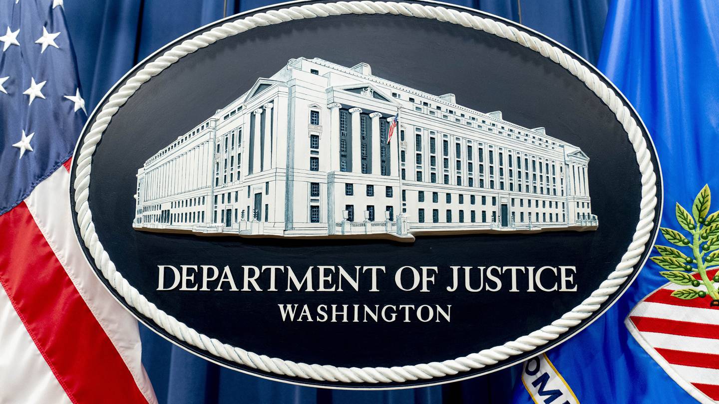 Justice Dept. makes arrests in North Korean identity theft scheme involving thousands of IT workers  WSB-TV Channel 2 [Video]