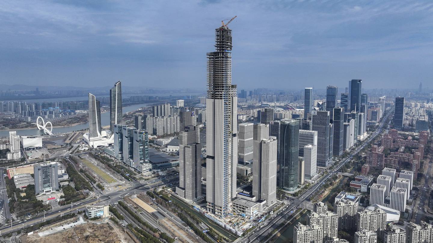 China rolls out new measures to fix its property crisis, spur growth  WFTV [Video]