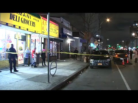 One killed, another wounded in shooting on Brownsville street [Video]