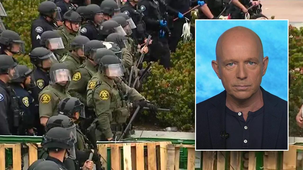 Steve Hilton blasts UC Irvine for caving to the mob over anti-Israel chaos on campus [Video]