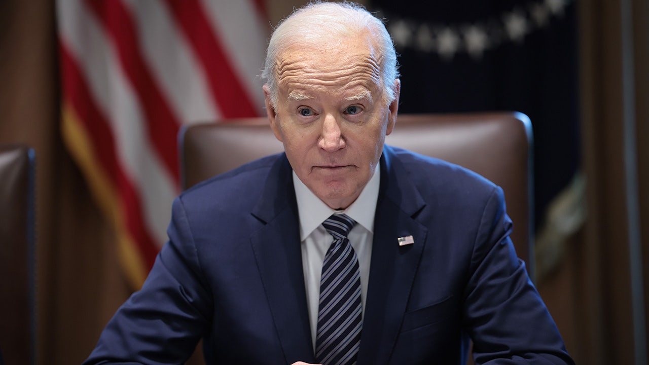 Biden’s privilege claim to keep special counsel interview under wraps a ‘crude politics’ move: experts [Video]