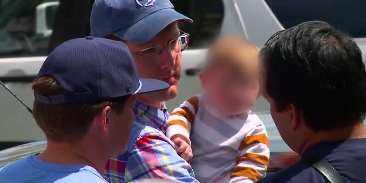 Baby reunited with family after the SUV they were in was stolen [Video]